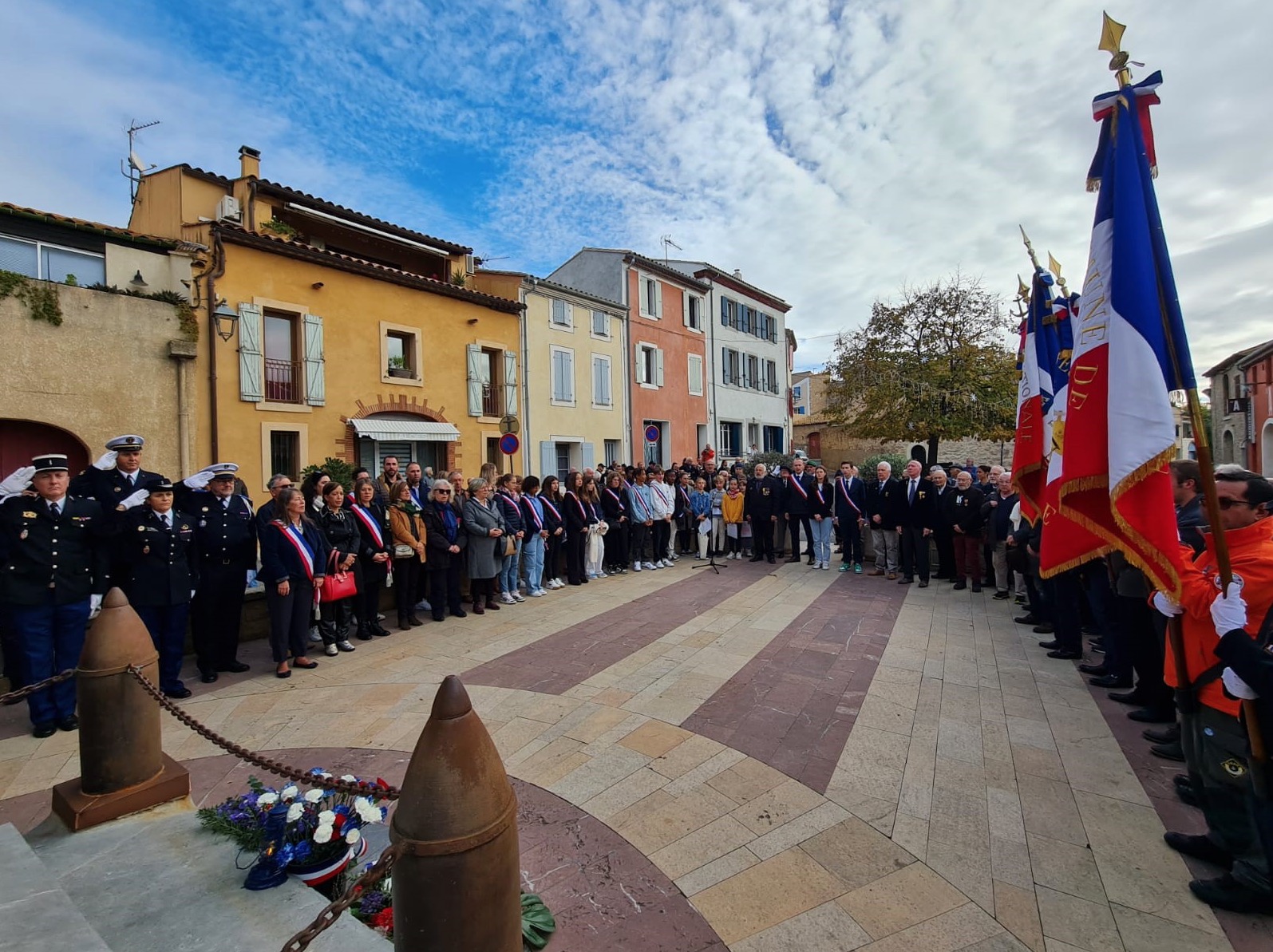 Monument aux morts leucate village